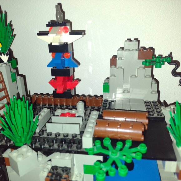 Like new large Wild West Village, 6766 - Picture 9 of 16